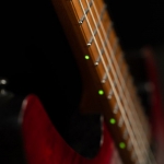 Cort elektromos gitár, fej nélküli, Semi Gloss Lava