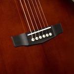 Cort akusztikus gitár Fishman elektronikával, középfényű barna burst - elérhető 2026 júniusa után